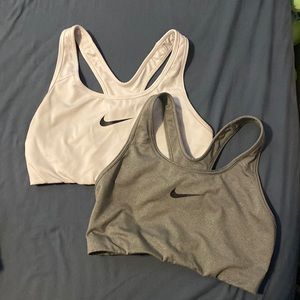Nike sports bras both size medium